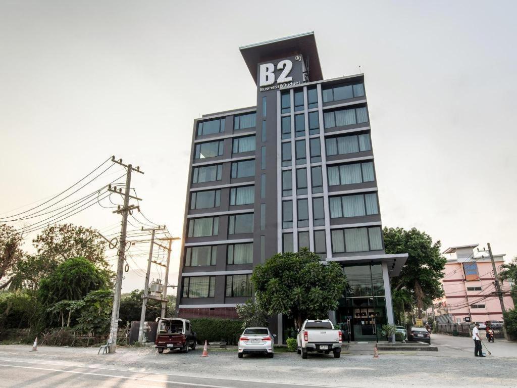 B2 Black Business And Budget Hotel Чіангмай Екстер'єр фото