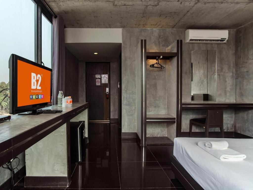 B2 Black Business And Budget Hotel Чіангмай Екстер'єр фото