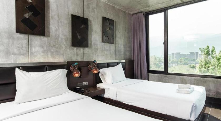 B2 Black Business And Budget Hotel Чіангмай Екстер'єр фото