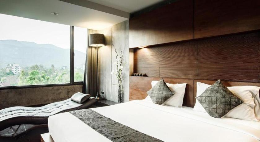 B2 Black Business And Budget Hotel Чіангмай Екстер'єр фото