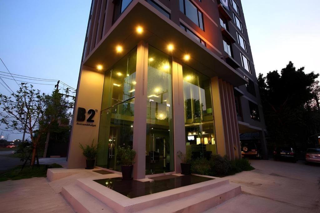 B2 Black Business And Budget Hotel Чіангмай Екстер'єр фото