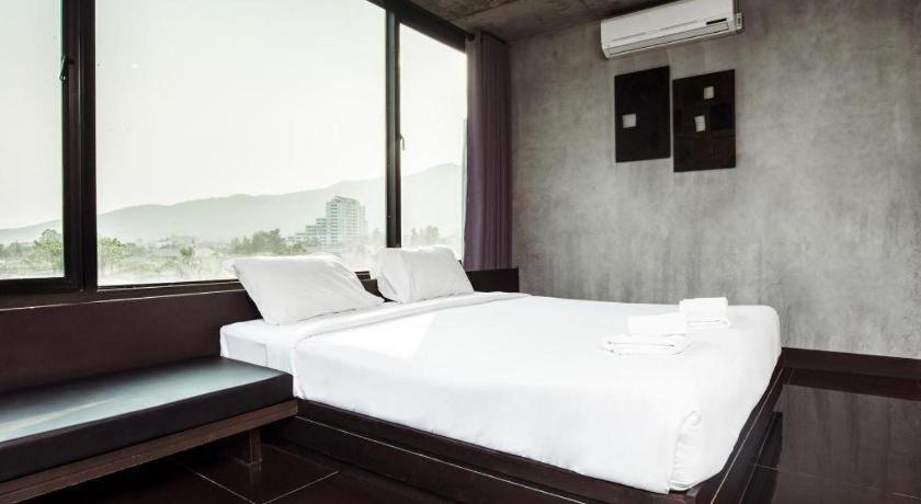 B2 Black Business And Budget Hotel Чіангмай Екстер'єр фото